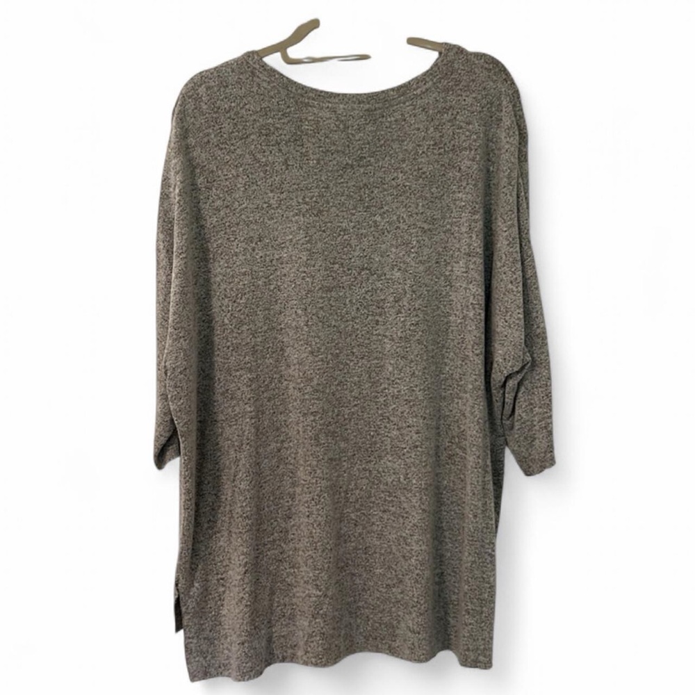 For The Republic Gray Oversized Knit Top 1X - Picture 4 of 9